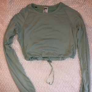 Gymshark long sleeve cropped top